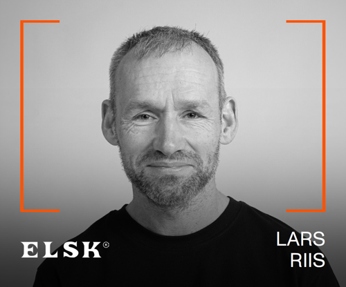 Lars Riis, Elsk